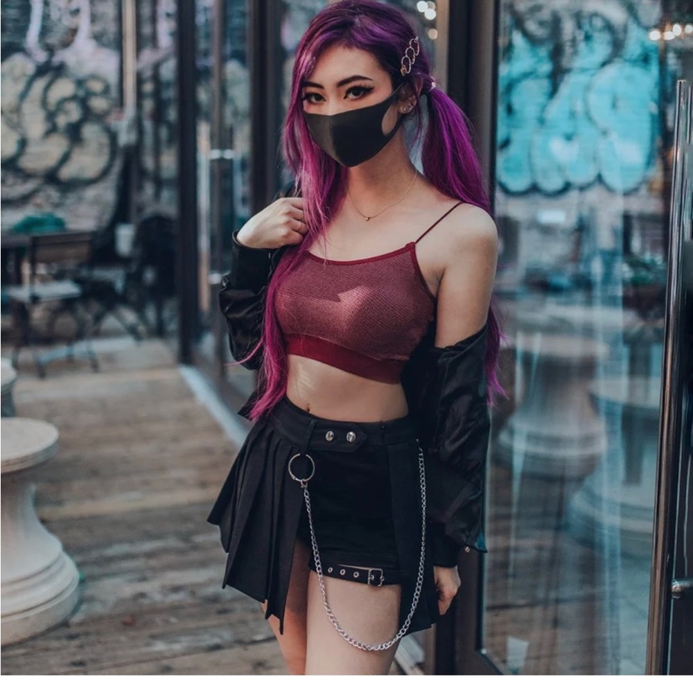 Lychee the label black skort chain medium